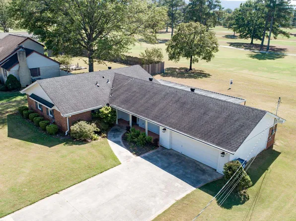 746 Lily Flagg Rd SE, Huntsville, AL 35802