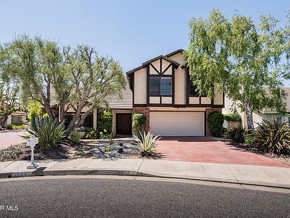 2nd image of 29004 Garden Oaks Ct