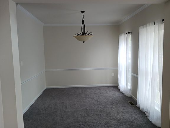 5th image of 160 Burnlea Rd