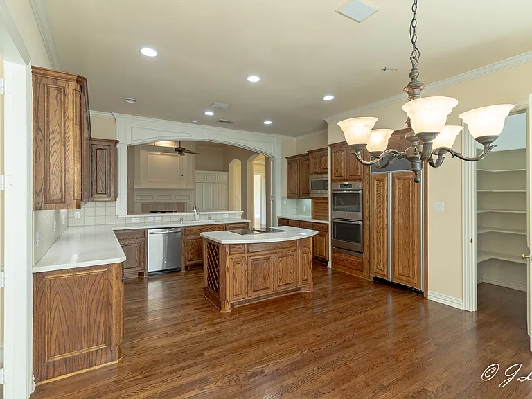 1053 Sir Lancelot Cir — Photo 25