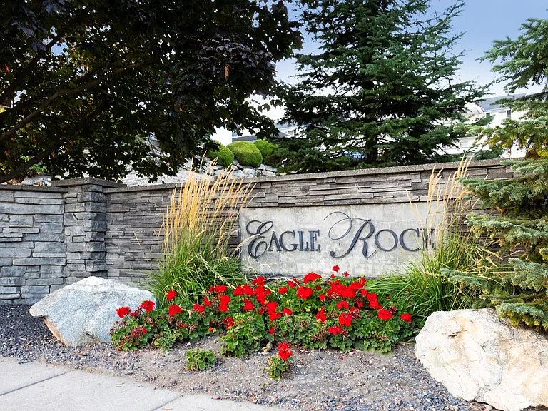 Eagle Rock — Photo 29