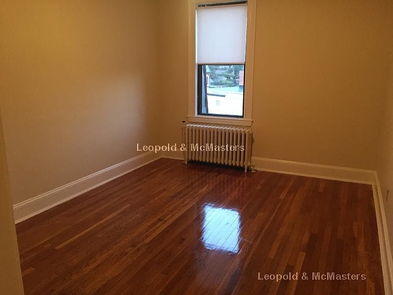 2nd image of 223 Essex St #45A