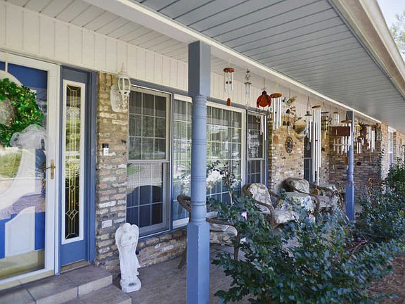 4th image of 4088 Rocky Dr