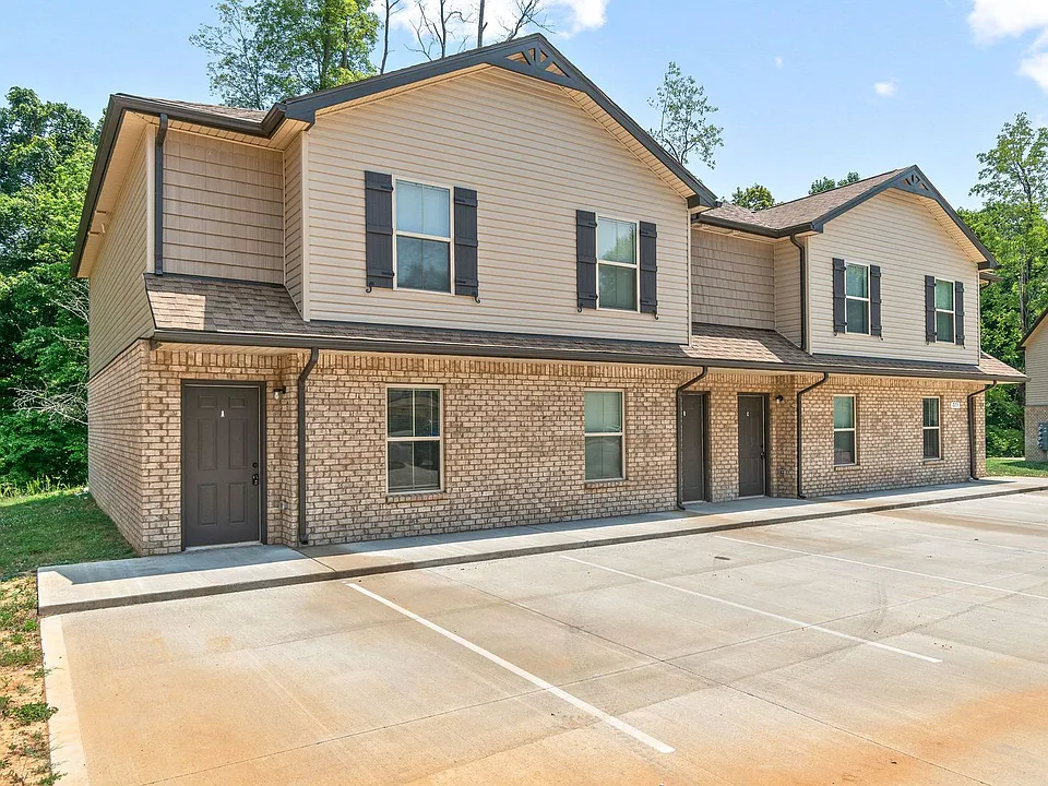 223 Smithson Ln