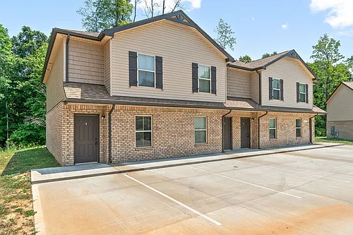 223 Smithson Ln Photo 1