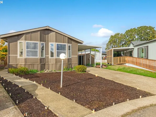 2901 E 2nd St Unit 123, Newberg, OR 97132