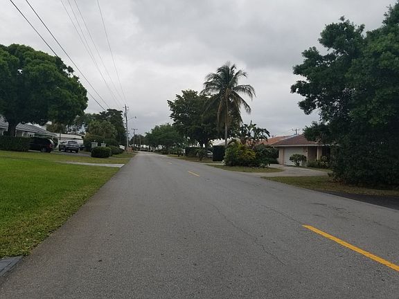 4th image of 4410 NE 25th Ave