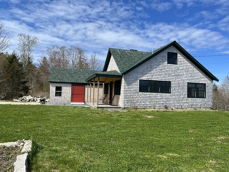 3 Morris Ave — Photo 43