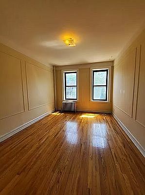 2nd image of 571 Ovington Ave #C29