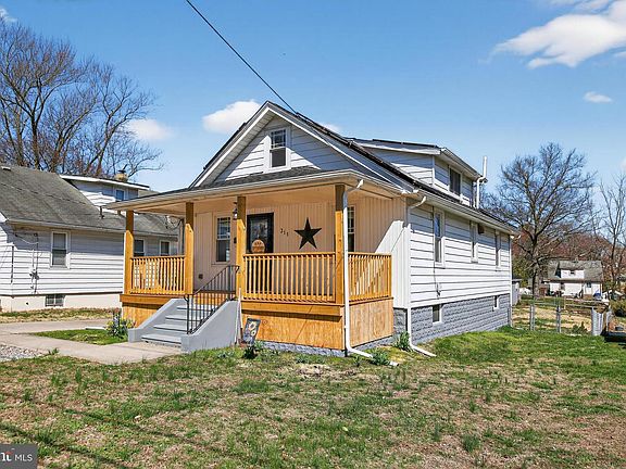 3rd image of 311 Gradwell Ave