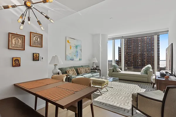 Rented by Corcoran | media 46