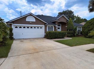 801 Southern Belle Dr E, Saint Johns, FL 32259