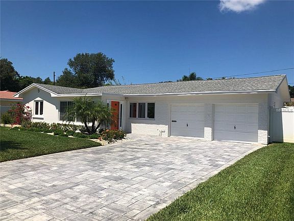 2nd image of 2319 Sunrise Dr SE