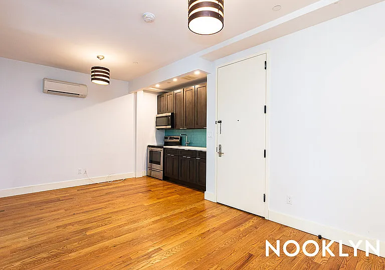868 Lafayette Ave #2B — Photo 1