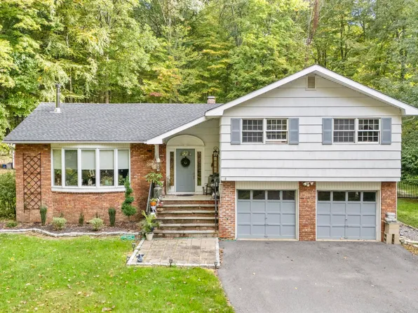 96 Gallows Hill Road, Redding, CT 06896