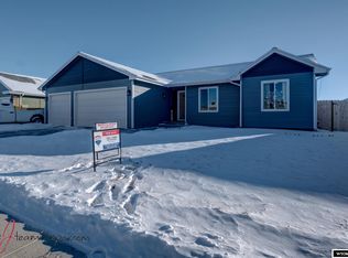 1943 Kalina Trl, Bar Nunn, WY 82601