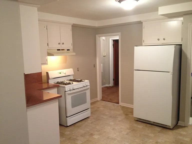429 E Jarvis Ave — Photo 33