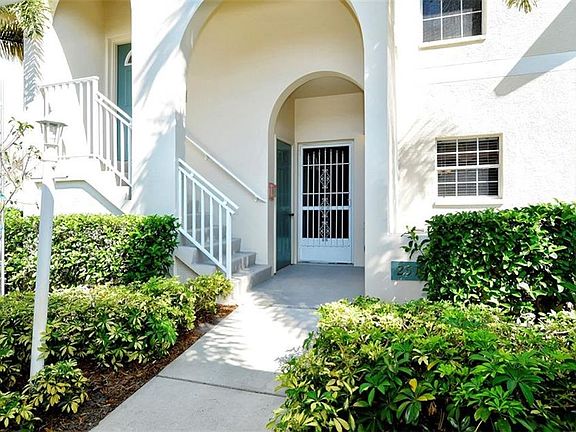 3rd image of 4245 Breezeway Blvd Unit 2511