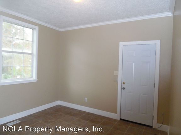 2nd image of 4122 Hollygrove St