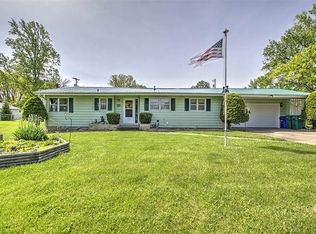 3223 E Oakwood Ave, Decatur, IL 62521