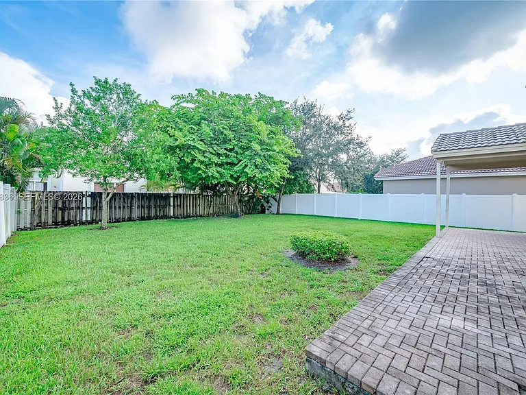 14935 SW 52nd St — Photo 48