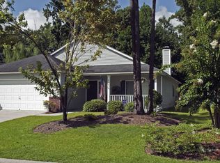 8067 Long Shadow Ln, North Charleston, SC 29406