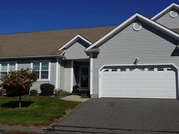 14 Oakhill Cir, Chicopee, MA 01020