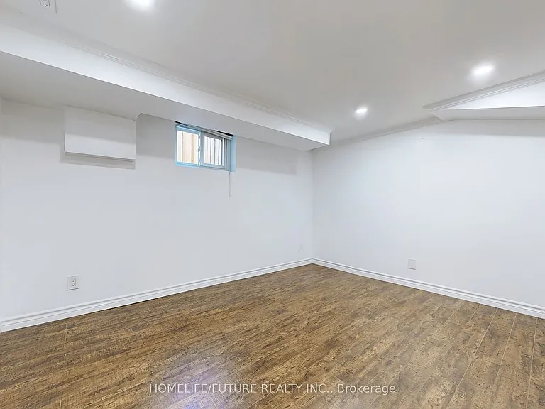 43 Densgrove Rd #BASEMENT — Photo 5