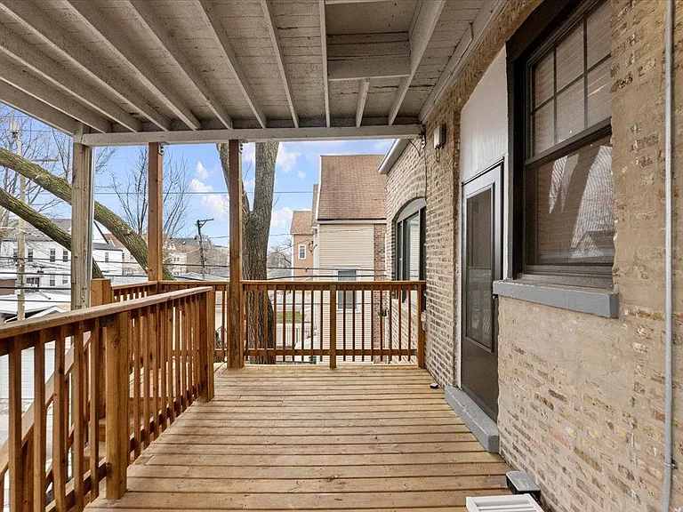 3032-42 N. Milwaukee/2989-93 N. Lawndale — Photo 18