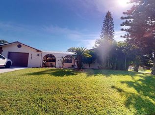 1197 SW Ithaca St, Port Saint Lucie, FL 34983