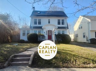 1830 Ella T Grasso Blvd, New Haven, CT 06511