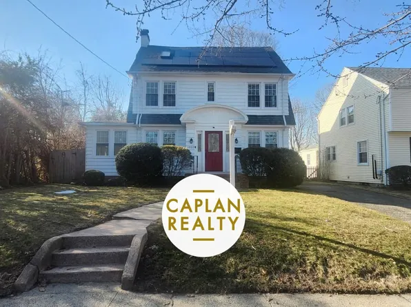 1830 Ella T Grasso Blvd, New Haven, CT 06511