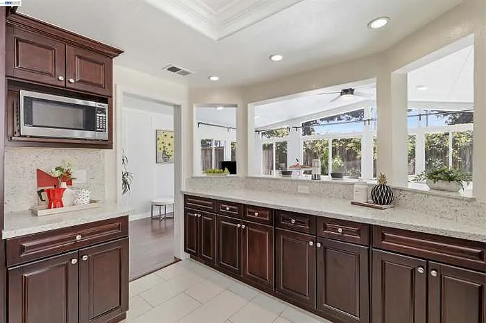 34561 Winslow Ter — Photo 13