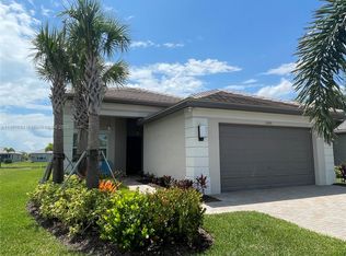 11626 SW Moon River Way, Port Saint Lucie, FL 34987
