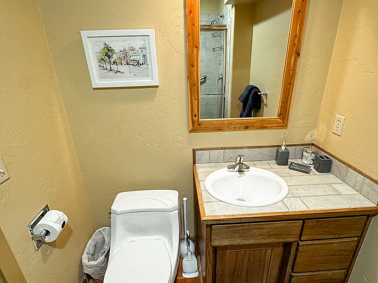 I Rd — Photo 15