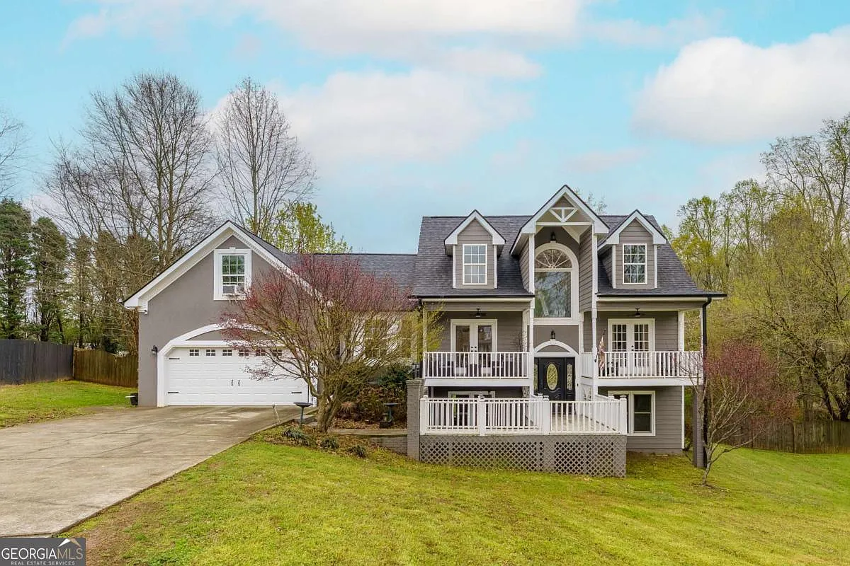 326 Ryan Dr photo 1