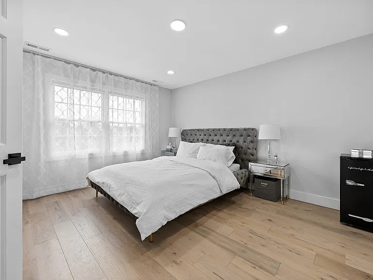1504 Aberdeen Ct #1504 — Photo 12