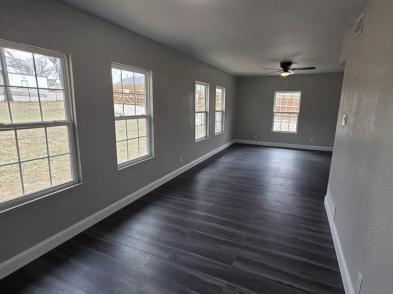 4340 Danny Dr — Photo 7
