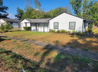 2098 Pope St, Beaumont, TX 77703