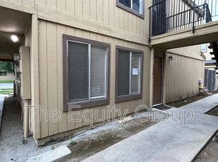 3936 W Meadow Ave, Visalia, CA 93277