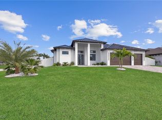 2829 SW 24th Ave, Cape Coral, FL 33914