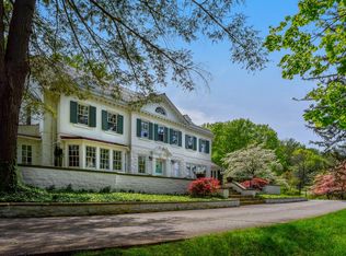 1511 McCoy Rd, Huntington, WV 25701