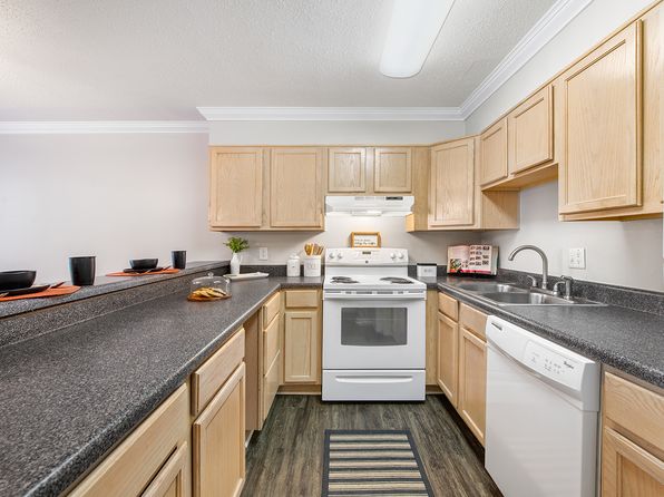 960 Catbird Ct #WR982-4