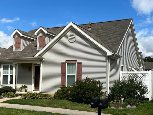 217 Ballantrae St, Valparaiso, IN 46385