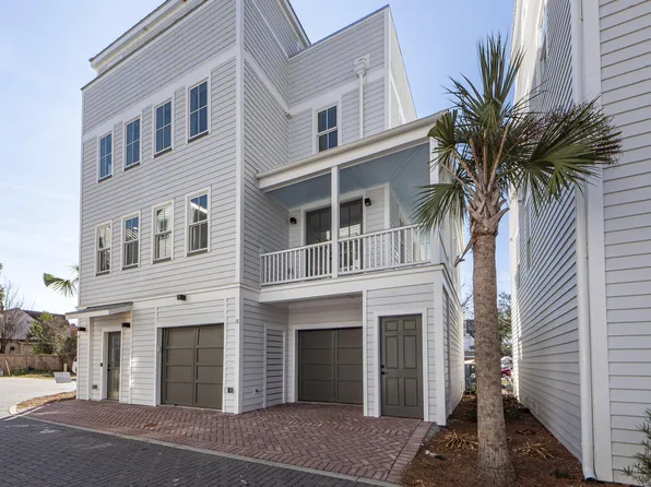 18 Iron Forge Aly, Charleston, SC 29403