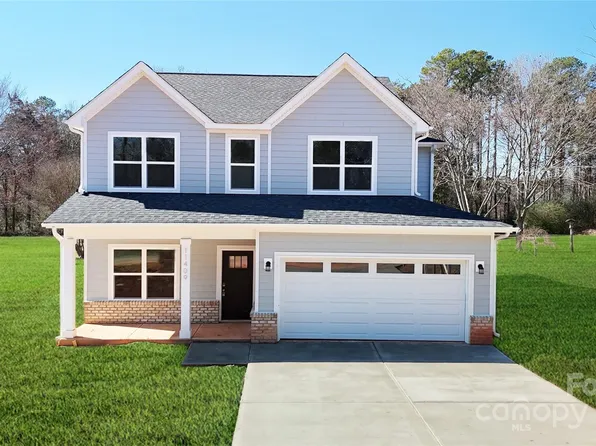 11409 Pump Station Rd, Charlotte, NC 28216