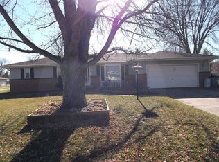 4301 Claussen Rd, Grand Island, NE 68803