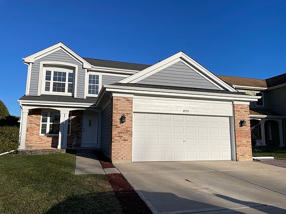 3rd image of 2509 N Pennwood Ct