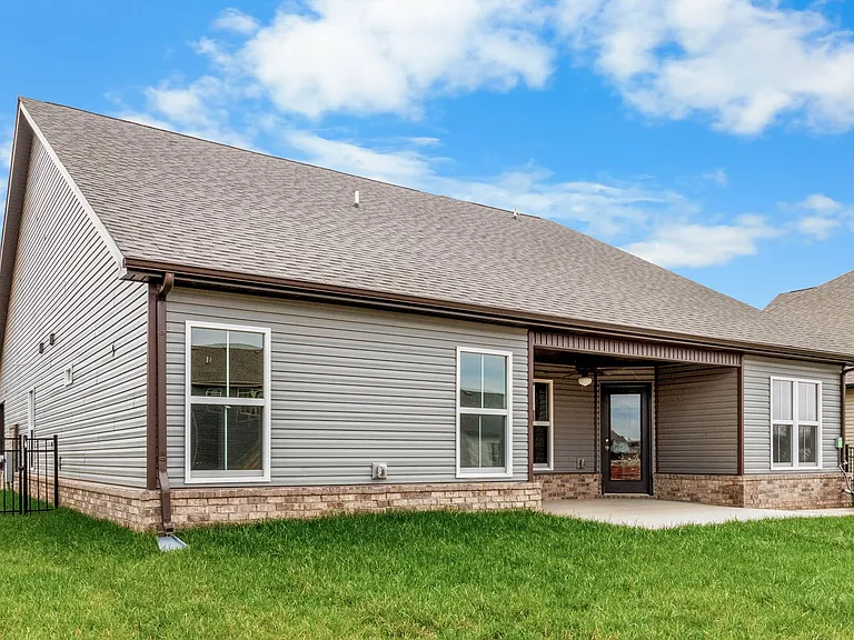 2628 Rafiki Dr — Photo 31