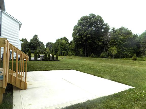 3rd image of 6342 Boone Dr
